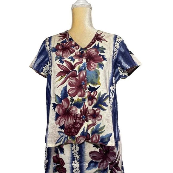 Hilo Hattie's Red White Blue 2pc Rayon Cotton Floral Skirt and Blouse Set - Picture 5 of 8